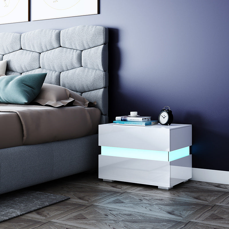 Table d’Appoint QALENA™ MinimalCube – Cube Minimaliste pour Salon Moderne